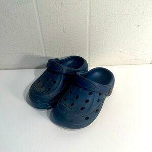 Lily and Dan children’s slip on clogs size 5/6 blue crocs water shoes sandals